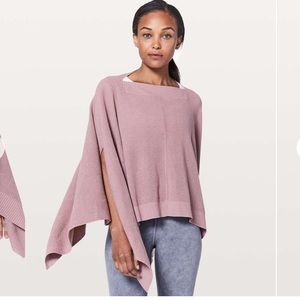 Lululemon Forward Flow Cape Vintage Mauve OS